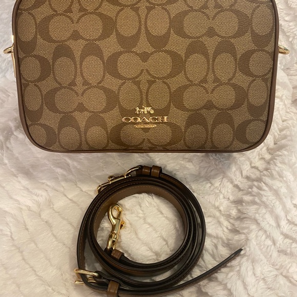 Coach Handbags - 🌷Authentic NWOT Coach Signature Jes Double Zip Crossbody Bag 68168